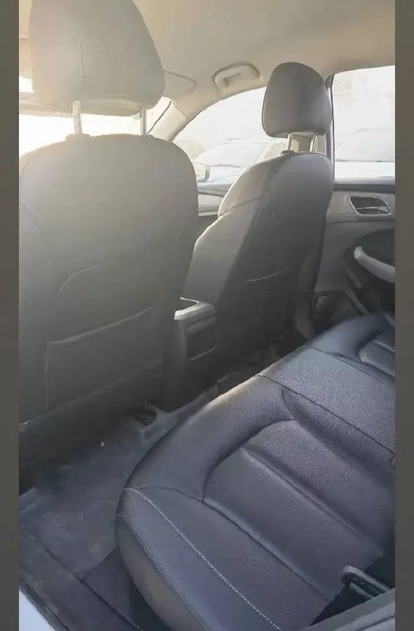 2018 Roewe Ei5 BEV 35KWH,autocango,china used car exporter,china ev exporter,chinese used car exporter,chinese used ev exporter