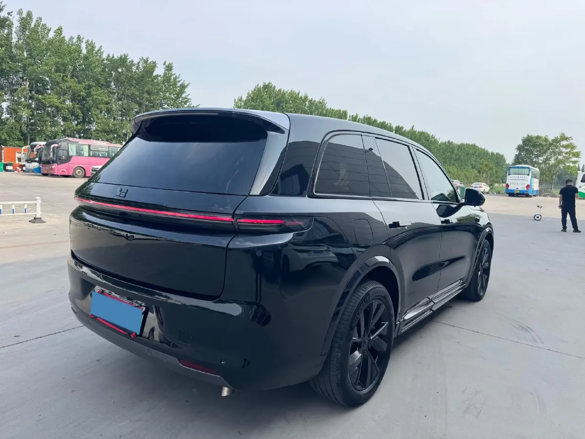 2023 Li L7 Range Extended 154HP REEV 40.9KWH,autocango,china used car exporter,china ev exporter,chinese used car exporter,chinese used ev exporter