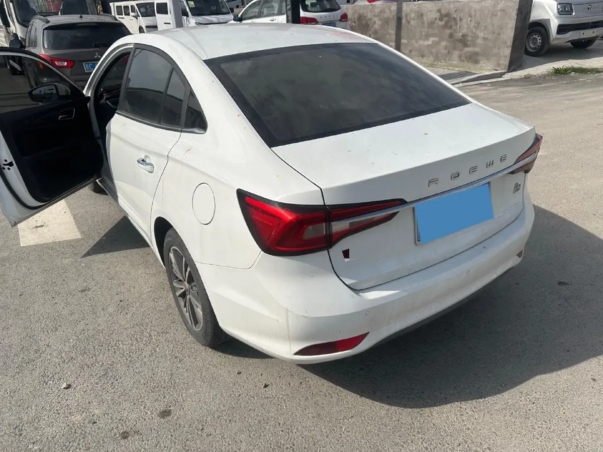 2019 Roewe i5 1.5L 120HP L4 CVT,autocango,china used car exporter,china ev exporter,chinese used car exporter,chinese used ev exporter