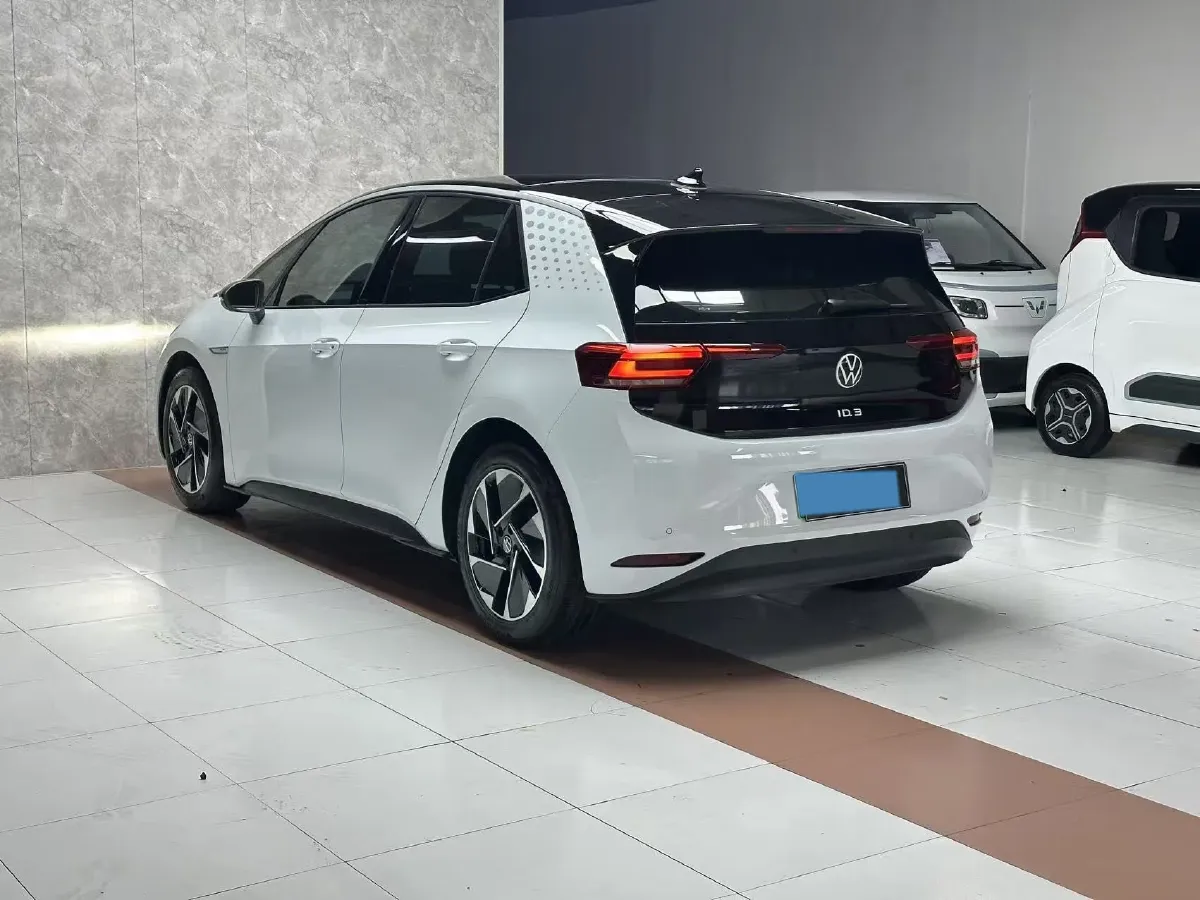 2023 Volkswagen ID.3 BEV 52.8KWH,autocango,china used car exporter,china ev exporter,chinese used car exporter,chinese used ev exporter
