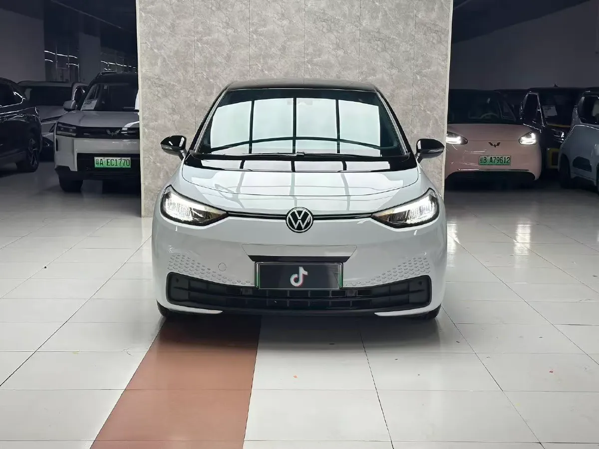 2023 Volkswagen ID.3 BEV 52.8KWH,autocango,china used car exporter,china ev exporter,chinese used car exporter,chinese used ev exporter