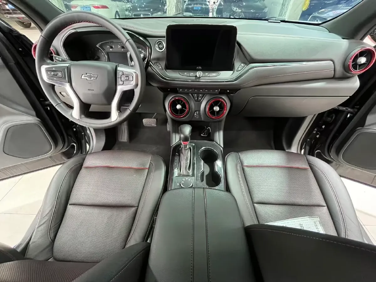 2020 Chevrolet Blazer 2.0T 237HP L4 9AT,autocango,china used car exporter,china ev exporter,chinese used car exporter,chinese used ev exporter