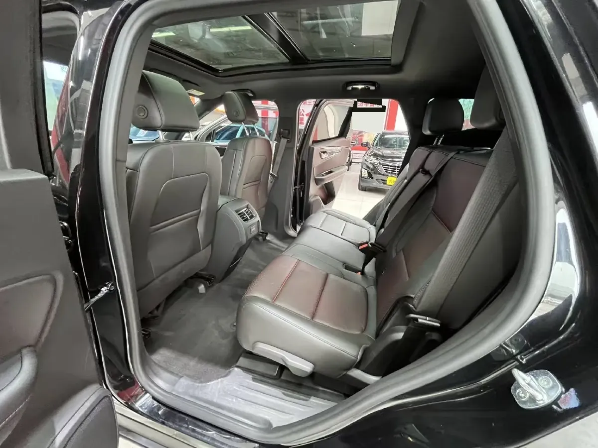 2020 Chevrolet Blazer 2.0T 237HP L4 9AT,autocango,china used car exporter,china ev exporter,chinese used car exporter,chinese used ev exporter