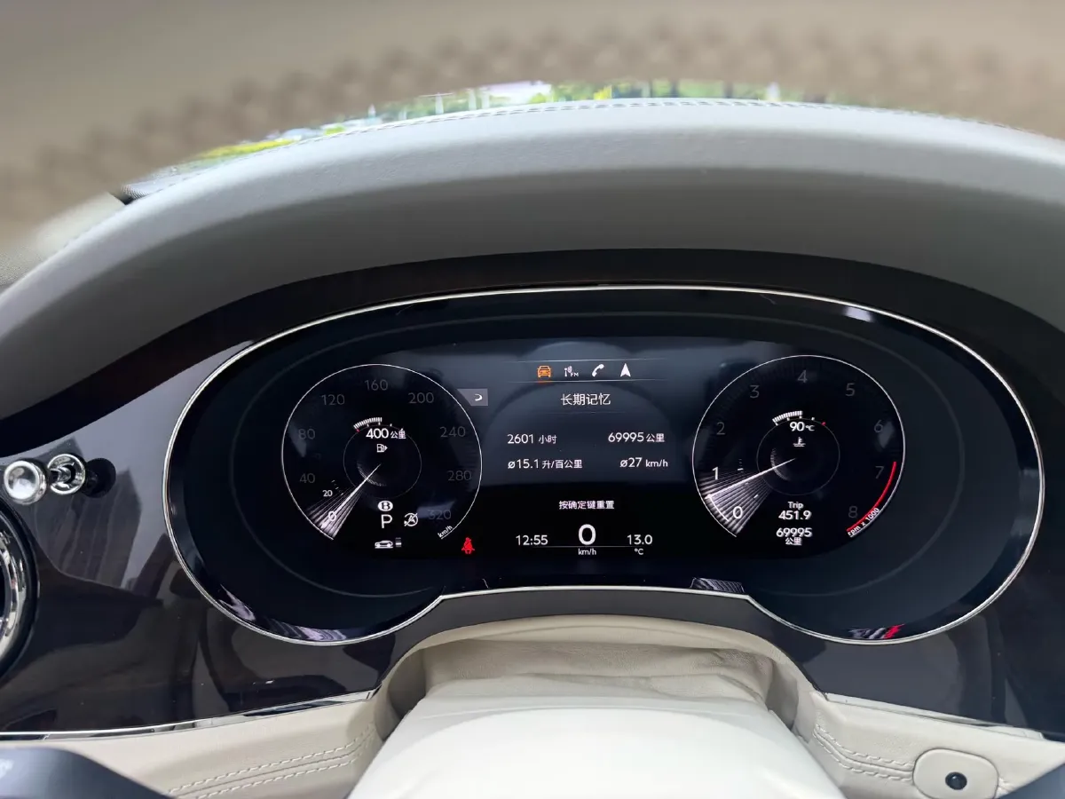 2021 Bentley Bentayga 4.0T 550HP V8 8AT,autocango,china used car exporter,china ev exporter,chinese used car exporter,chinese used ev exporter