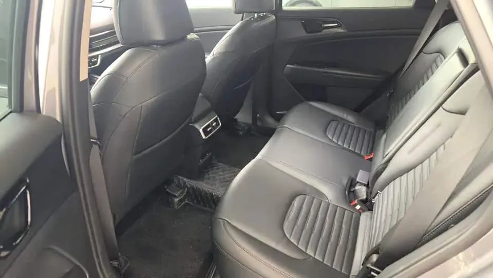 2023 Kia Sportage 2.0T 236HP L4 8AT,autocango,china used car exporter,china ev exporter,chinese used car exporter,chinese used ev exporter