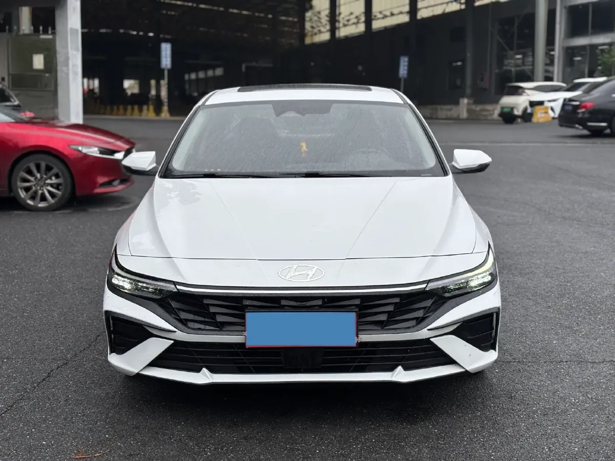 2023 Hyundai Elantra 1.5L 115HP L4 CVT,autocango,china used car exporter,china ev exporter,chinese used car exporter,chinese used ev exporter