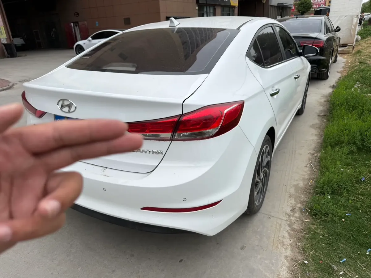 2019 Hyundai Elantra 1.5L 115HP L4 CVT,autocango,china used car exporter,china ev exporter,chinese used car exporter,chinese used ev exporter