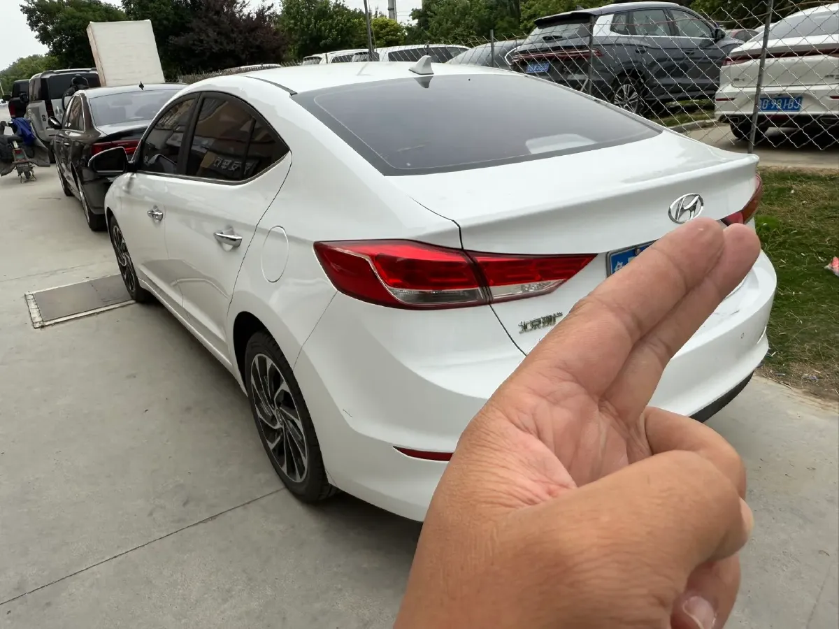 2019 Hyundai Elantra 1.5L 115HP L4 CVT,autocango,china used car exporter,china ev exporter,chinese used car exporter,chinese used ev exporter