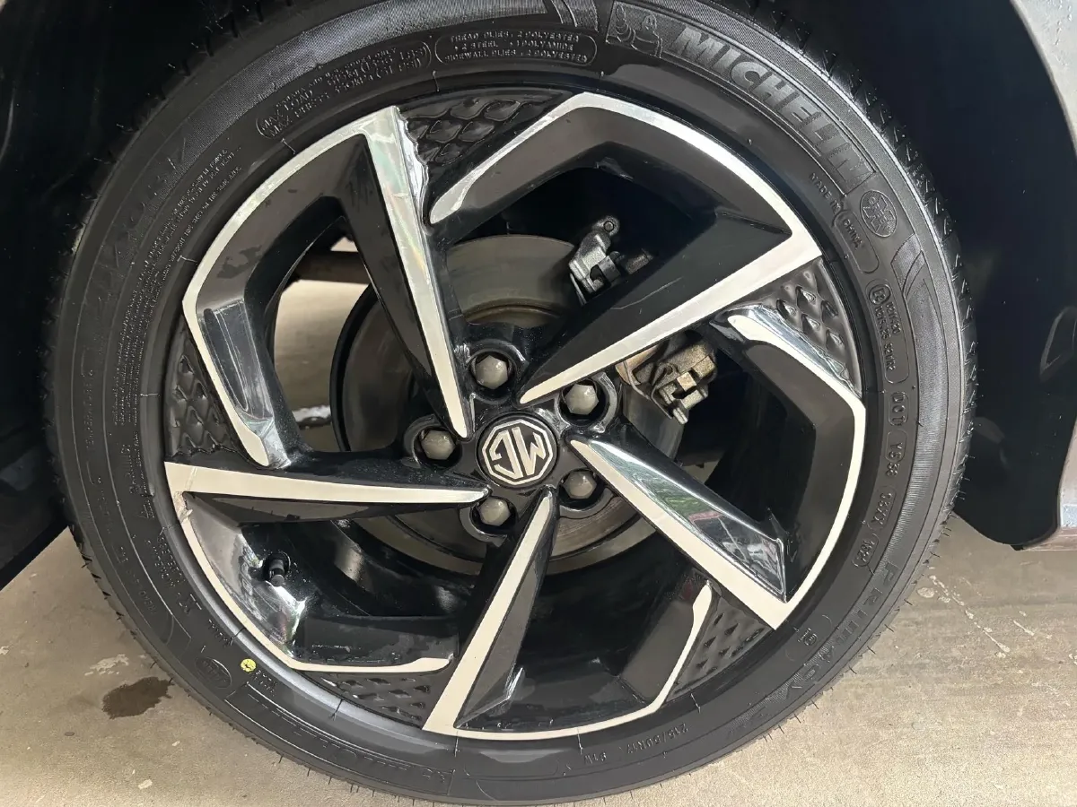 2021 MG 5 1.5T 173HP L4 7DCT,autocango,china used car exporter,china ev exporter,chinese used car exporter,chinese used ev exporter