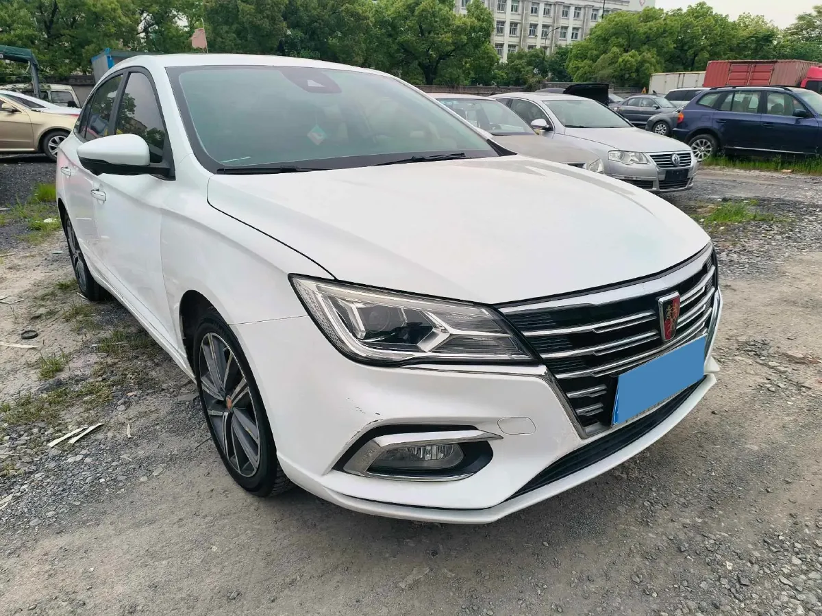 2019 Roewe i5 1.5T 169HP L4 7DCT,autocango,china used car exporter,china ev exporter,chinese used car exporter,chinese used ev exporter