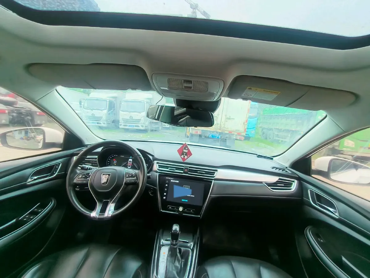 2019 Roewe i5 1.5T 169HP L4 7DCT,autocango,china used car exporter,china ev exporter,chinese used car exporter,chinese used ev exporter