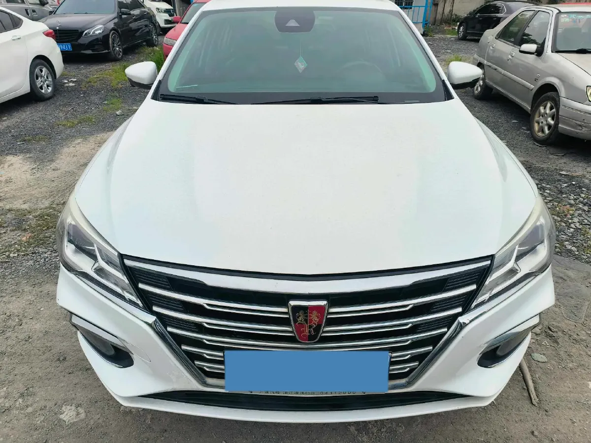 2019 Roewe i5 1.5T 169HP L4 7DCT,autocango,china used car exporter,china ev exporter,chinese used car exporter,chinese used ev exporter