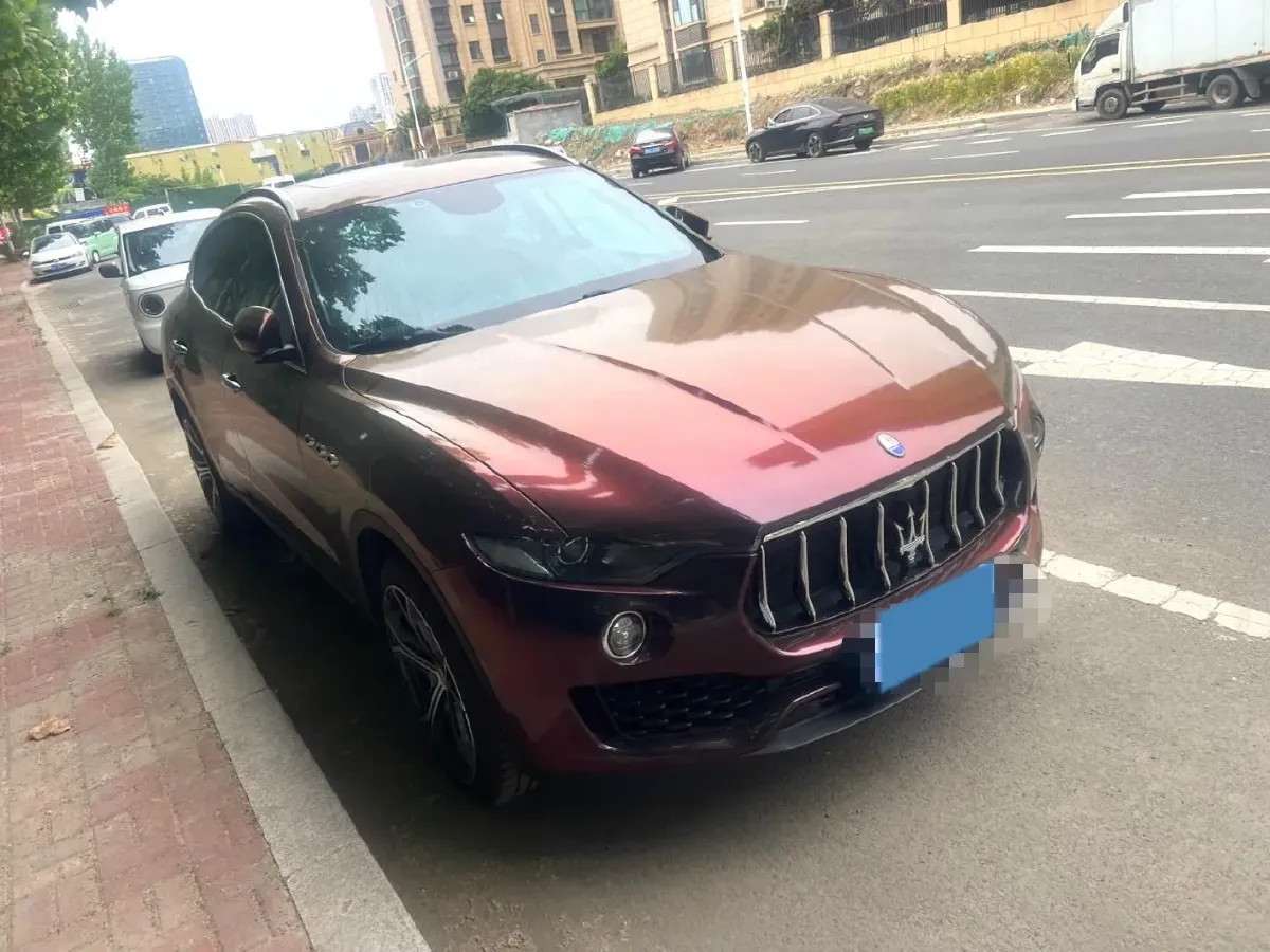 2018 Maserati Levante 3.0T 350HP V6 8AT,autocango,china used car exporter,china ev exporter,chinese used car exporter,chinese used ev exporter