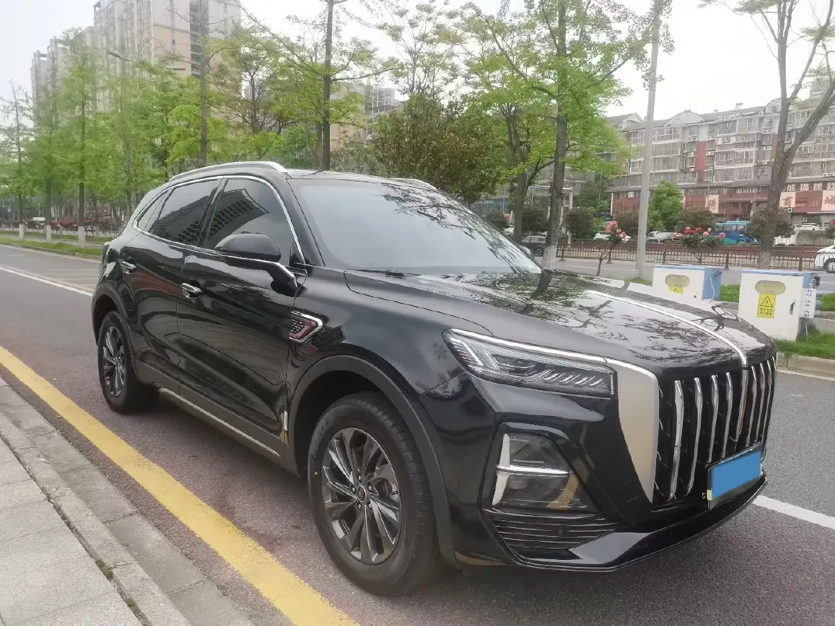 2025 HongQi HS5 2.0T 252HP L4 8AT,autocango,china used car exporter,china ev exporter,chinese used car exporter,chinese used ev exporter