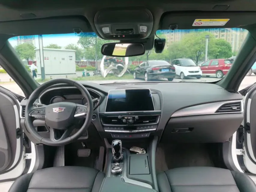 2022 Cadillac CT5 2.0T 237HP L4 10AT,autocango,china used car exporter,china ev exporter,chinese used car exporter,chinese used ev exporter