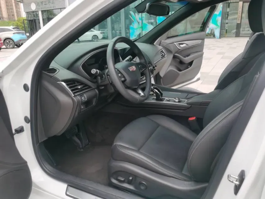 2022 Cadillac CT5 2.0T 237HP L4 10AT,autocango,china used car exporter,china ev exporter,chinese used car exporter,chinese used ev exporter