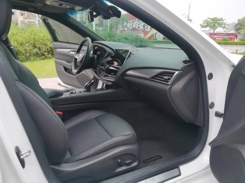 2022 Cadillac CT5 2.0T 237HP L4 10AT,autocango,china used car exporter,china ev exporter,chinese used car exporter,chinese used ev exporter