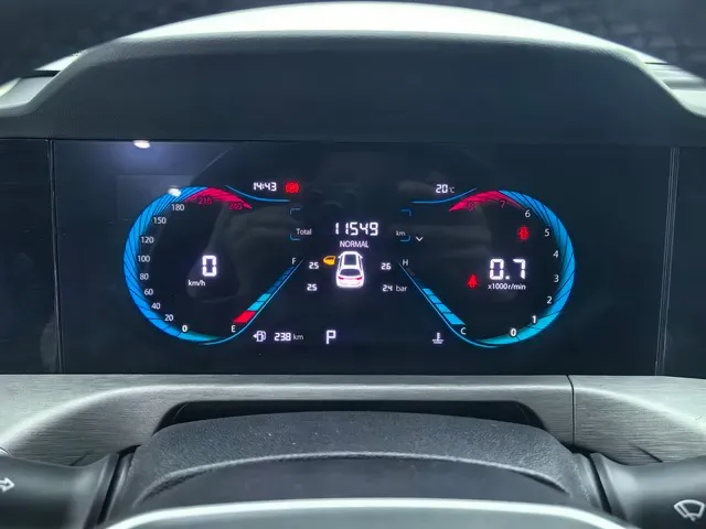 2023 ChangAn CS35 Plus 1.4T 160HP L4 7DCT,autocango,china used car exporter,china ev exporter,chinese used car exporter,chinese used ev exporter