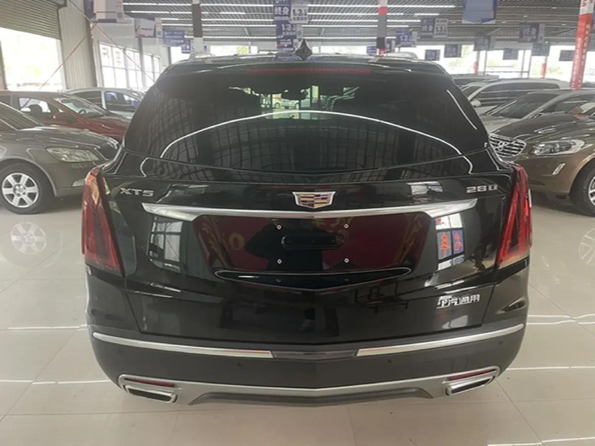 2020 Cadillac XT5 2.0T 237HP L4 9AT,autocango,china used car exporter,china ev exporter,chinese used car exporter,chinese used ev exporter