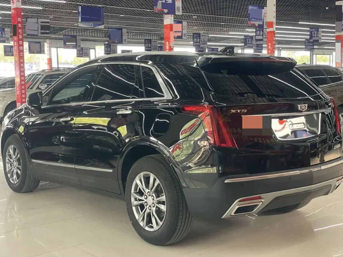 2020 Cadillac XT5 2.0T 237HP L4 9AT,autocango,china used car exporter,china ev exporter,chinese used car exporter,chinese used ev exporter