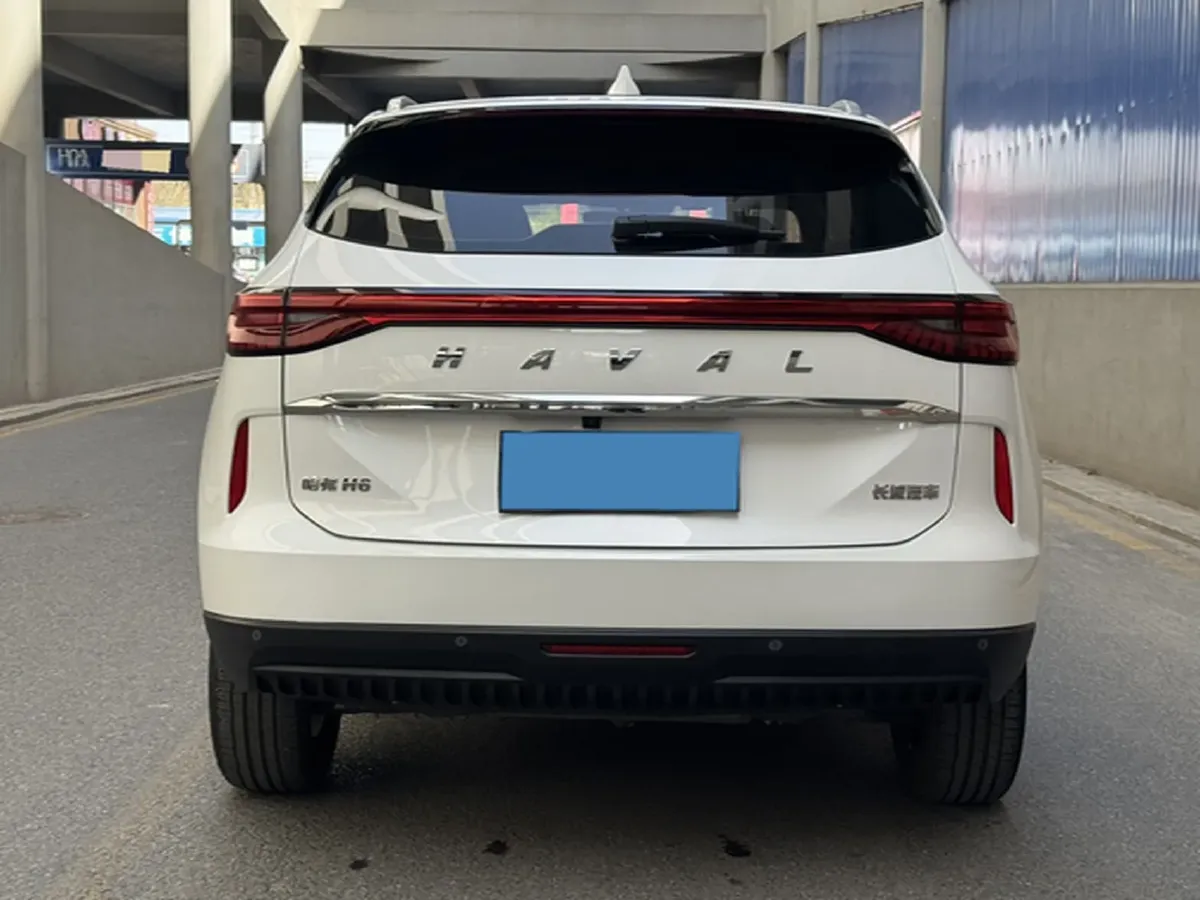 2021 Haval H6 1.5T 169HP L4 7DCT,autocango,china used car exporter,china ev exporter,chinese used car exporter,chinese used ev exporter