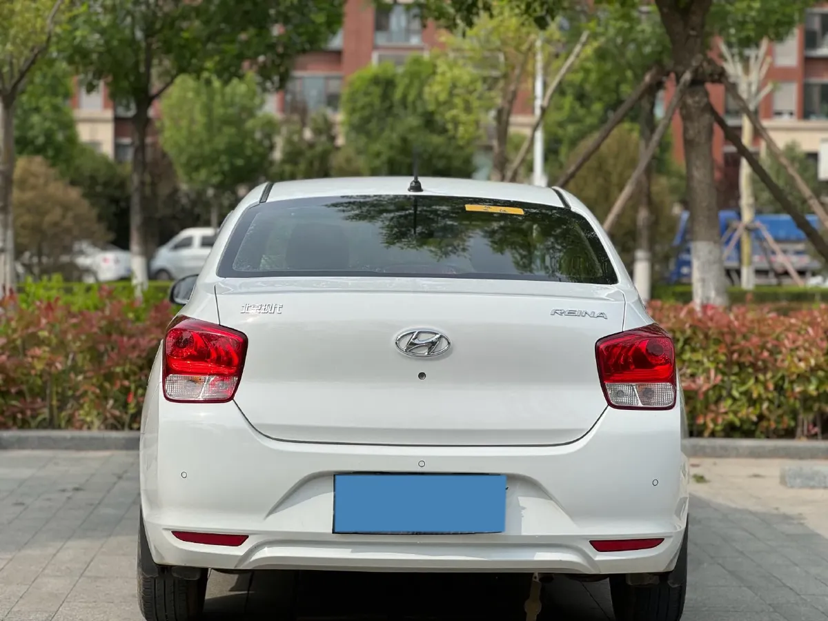 2017 Hyundai Reina 1.4L 95HP L4 4AT,autocango,china used car exporter,china ev exporter,chinese used car exporter,chinese used ev exporter