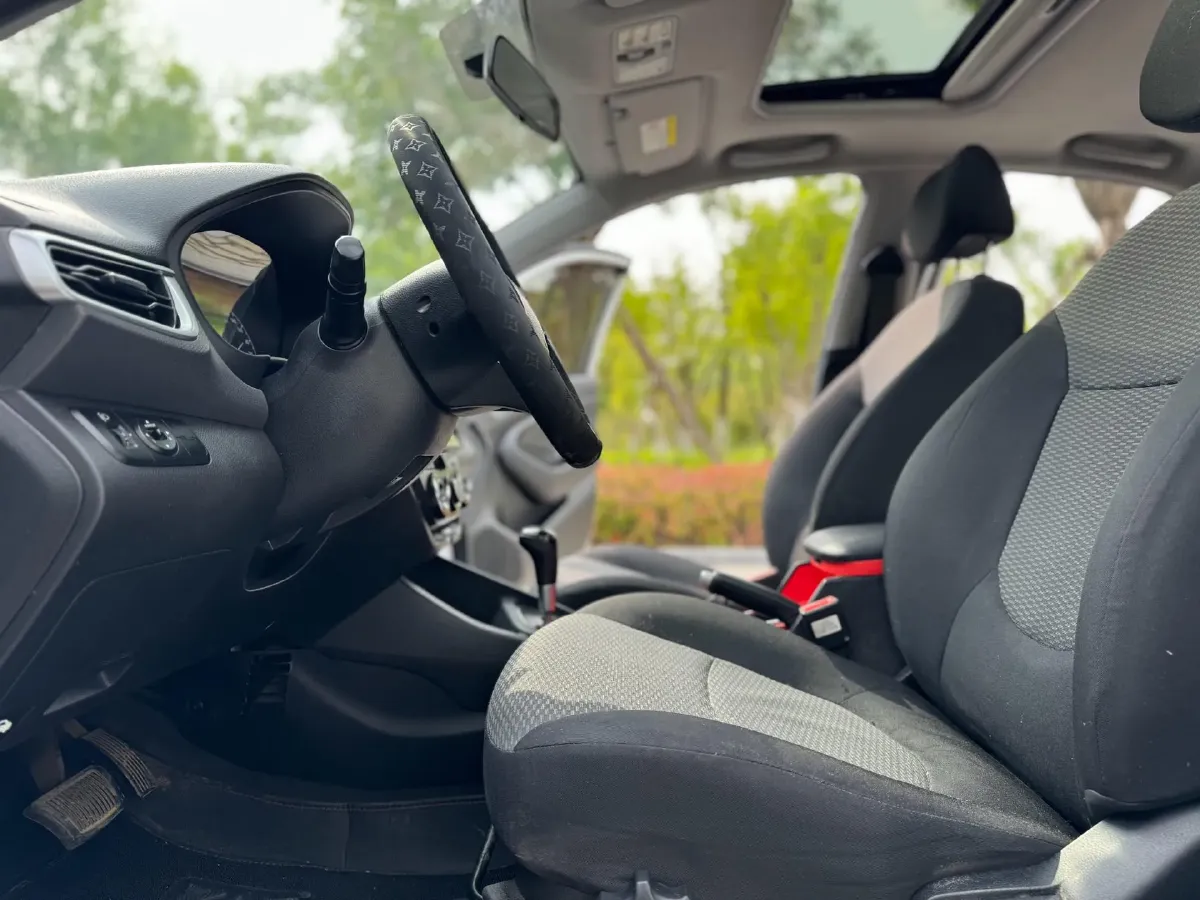 2017 Hyundai Reina 1.4L 95HP L4 4AT,autocango,china used car exporter,china ev exporter,chinese used car exporter,chinese used ev exporter