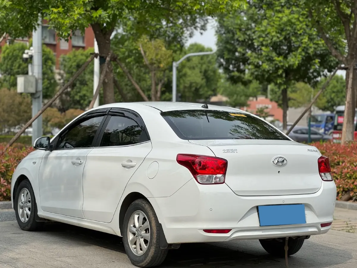 2017 Hyundai Reina 1.4L 95HP L4 4AT,autocango,china used car exporter,china ev exporter,chinese used car exporter,chinese used ev exporter