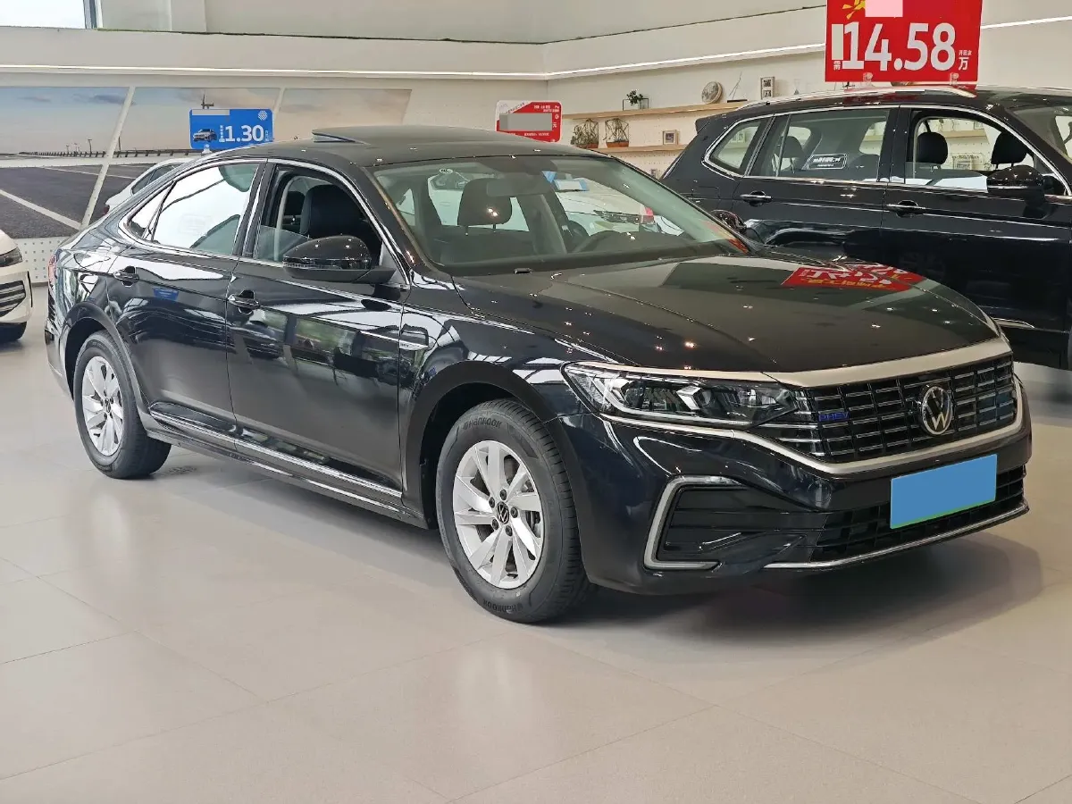2025 Volkswagen Passat 1.4T 150HP L4 6DCT PHEV,autocango,china used car exporter,china ev exporter,chinese used car exporter,chinese used ev exporter