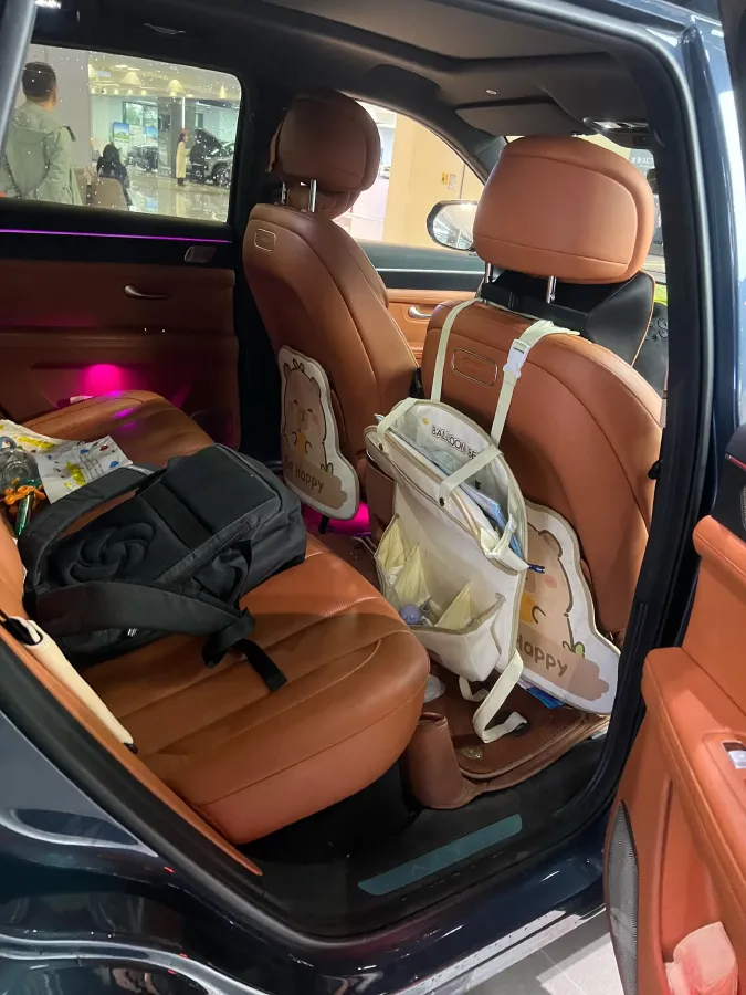 2024 AITO AITO M7 1.5T 152HP L4 REEV 42KWH,autocango,china used car exporter,china ev exporter,chinese used car exporter,chinese used ev exporter