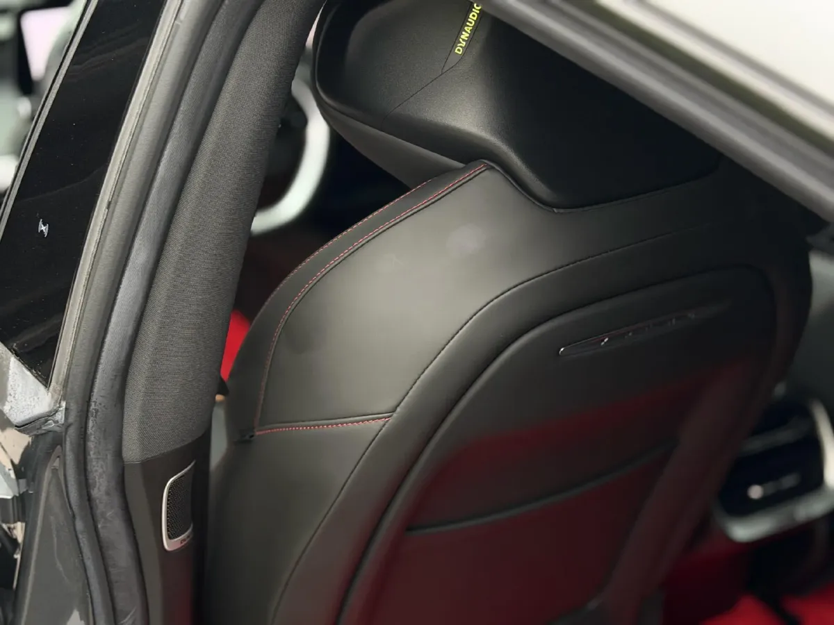 2021 Xpeng P7 BEV 83.1KWH,autocango,china used car exporter,china ev exporter,chinese used car exporter,chinese used ev exporter