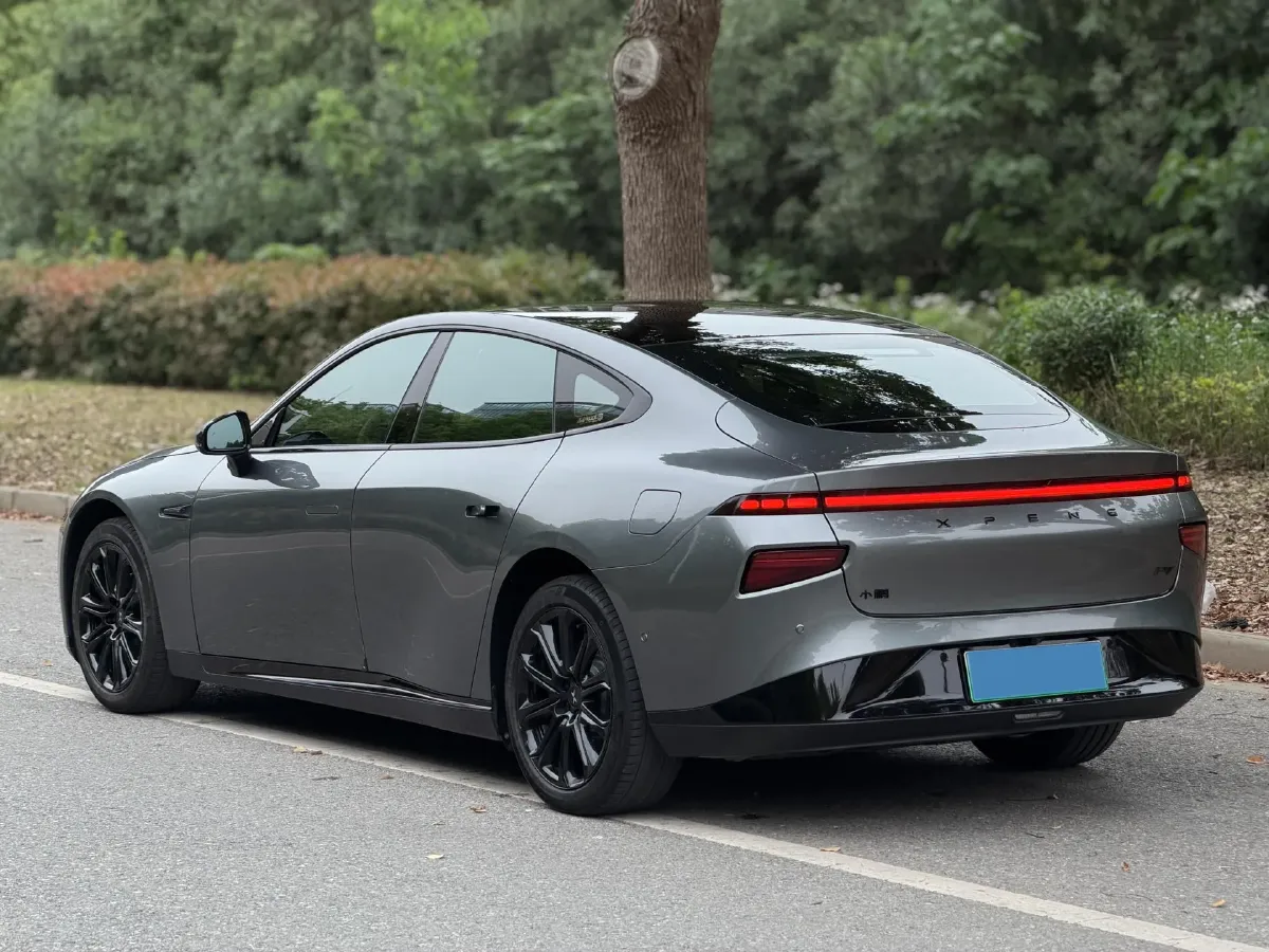 2021 Xpeng P7 BEV 83.1KWH,autocango,china used car exporter,china ev exporter,chinese used car exporter,chinese used ev exporter