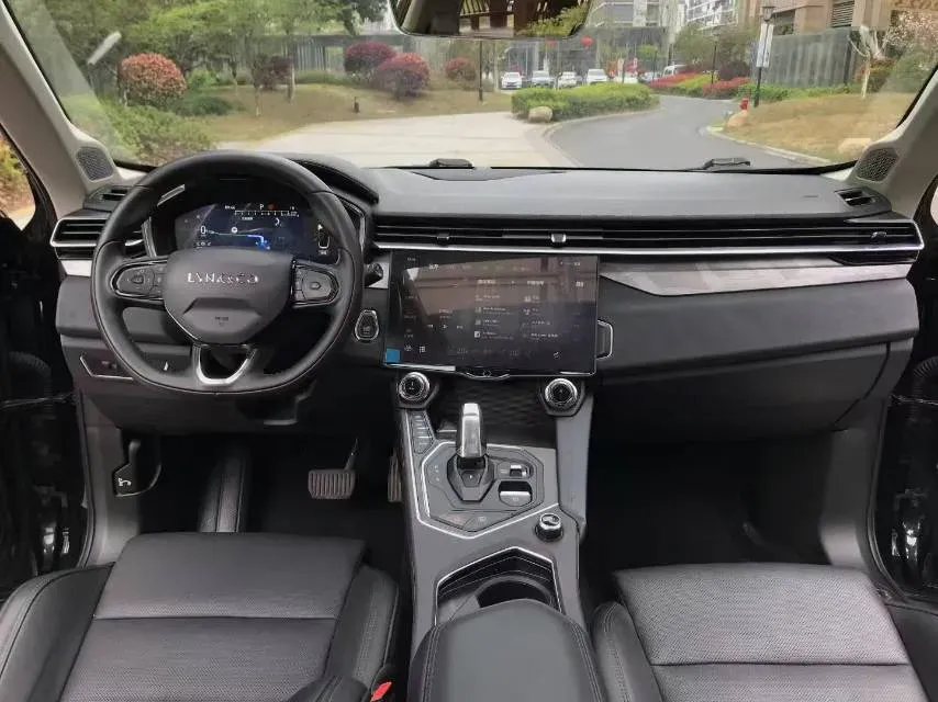 2021 LYNK&CO 01 2.0T 218HP L4 8AT,autocango,china used car exporter,china ev exporter,chinese used car exporter,chinese used ev exporter