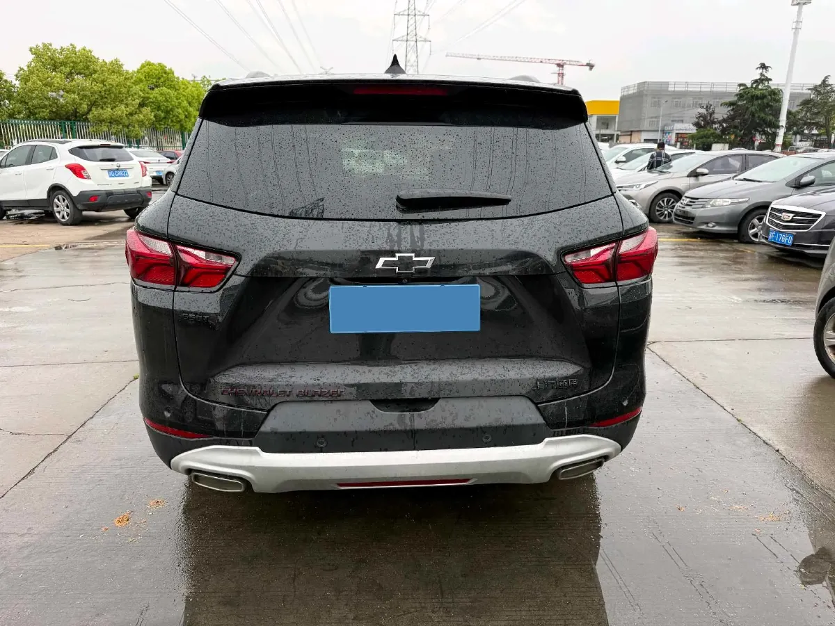 2021 BMW 3 Series 2.0T 156HP L4 8AT,autocango,china used car exporter,china ev exporter,chinese used car exporter,chinese used ev exporter