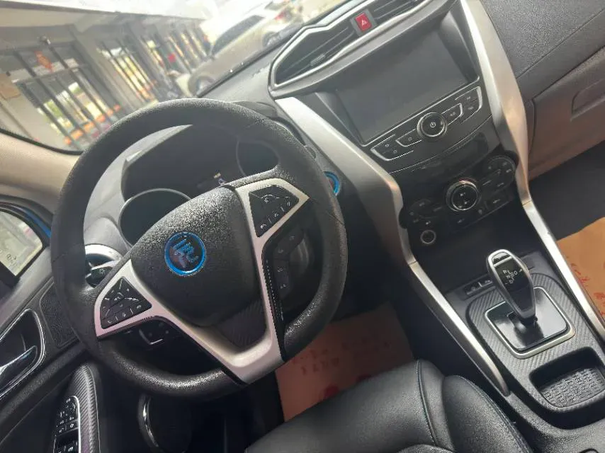 2018 BYD Yuan BEV 42KWH,autocango,china used car exporter,china ev exporter,chinese used car exporter,chinese used ev exporter