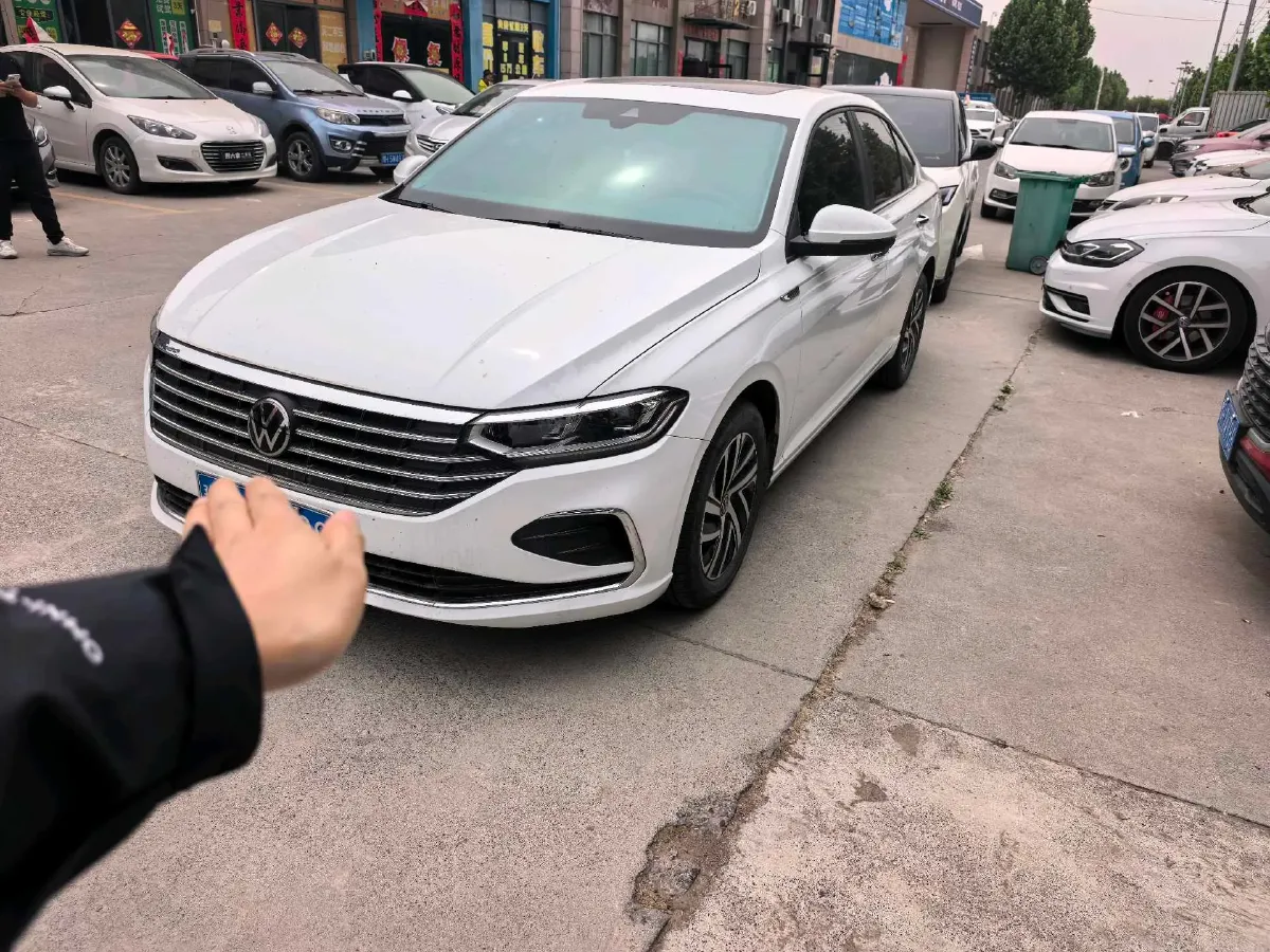 2024 Volkswagen Lavida 1.5L 110HP L4 6AT,autocango,china used car exporter,china ev exporter,chinese used car exporter,chinese used ev exporter