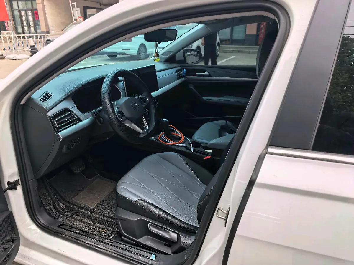 2024 Volkswagen Lavida 1.5L 110HP L4 6AT,autocango,china used car exporter,china ev exporter,chinese used car exporter,chinese used ev exporter