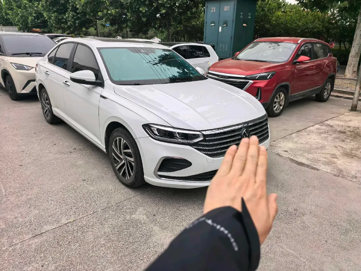 2024 Volkswagen Lavida 1.5L 110HP L4 6AT,autocango,china used car exporter,china ev exporter,chinese used car exporter,chinese used ev exporter