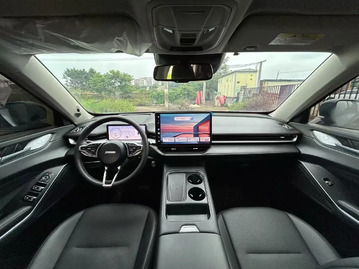 2024 Haval H6 1.5T 184HP L4 7DCT,autocango,china used car exporter,china ev exporter,chinese used car exporter,chinese used ev exporter