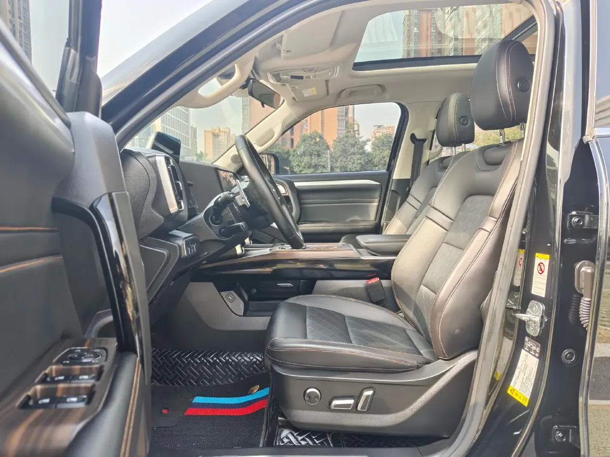 2022 Haval Dargo 1.5T 184HP L4 7DCT,autocango,china used car exporter,china ev exporter,chinese used car exporter,chinese used ev exporter