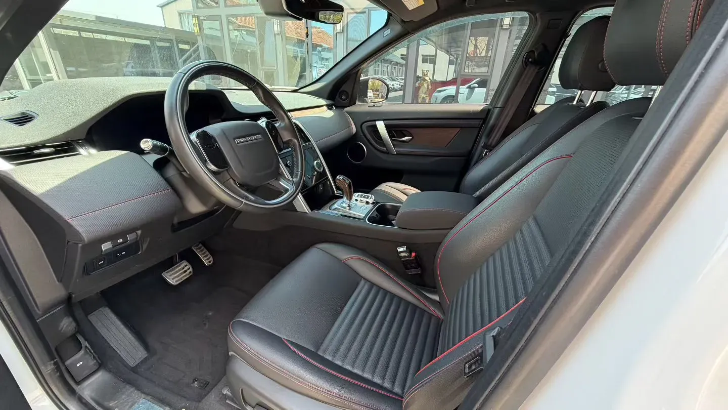 2020 Land Rover Discovery Sport 2.0T 249HP L4 9AT,autocango,china used car exporter,china ev exporter,chinese used car exporter,chinese used ev exporter