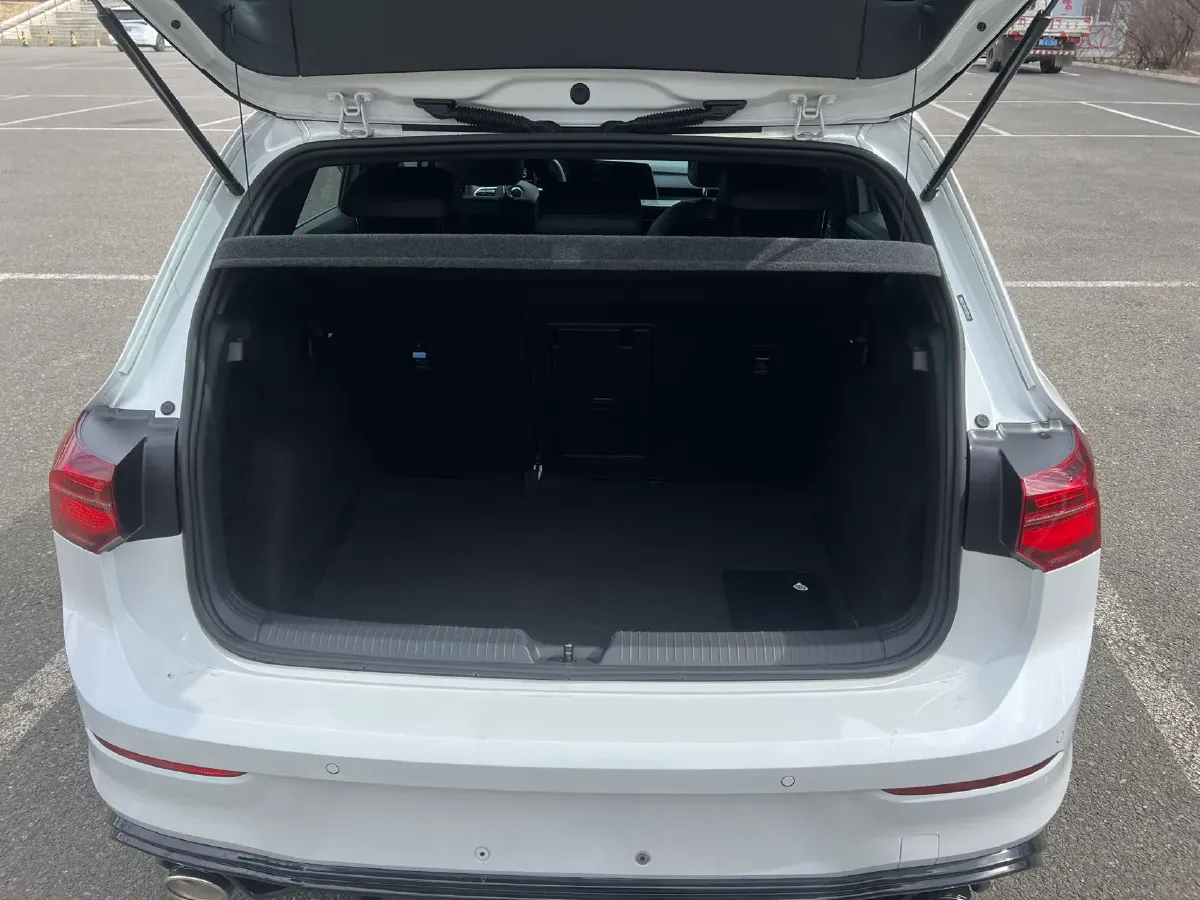 2023 Volkswagen Golf 1.4T 150HP L4 7DCT,autocango,china used car exporter,china ev exporter,chinese used car exporter,chinese used ev exporter