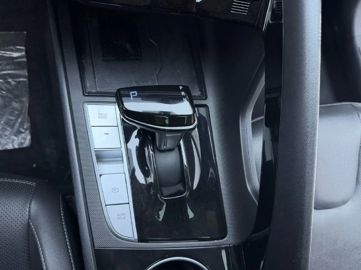 2022 Hyundai Elantra 1.5L 115HP L4 CVT,autocango,china used car exporter,china ev exporter,chinese used car exporter,chinese used ev exporter