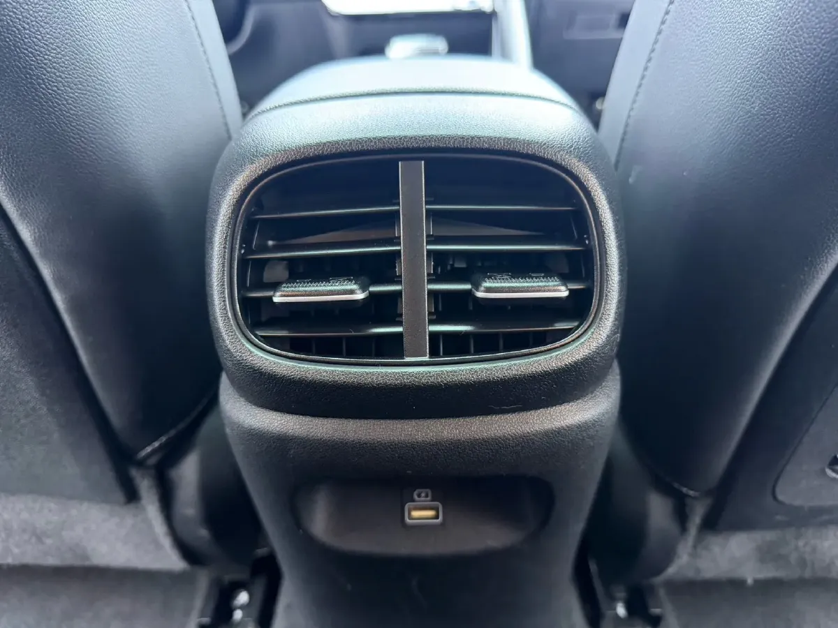 2022 Hyundai Elantra 1.5L 115HP L4 CVT,autocango,china used car exporter,china ev exporter,chinese used car exporter,chinese used ev exporter