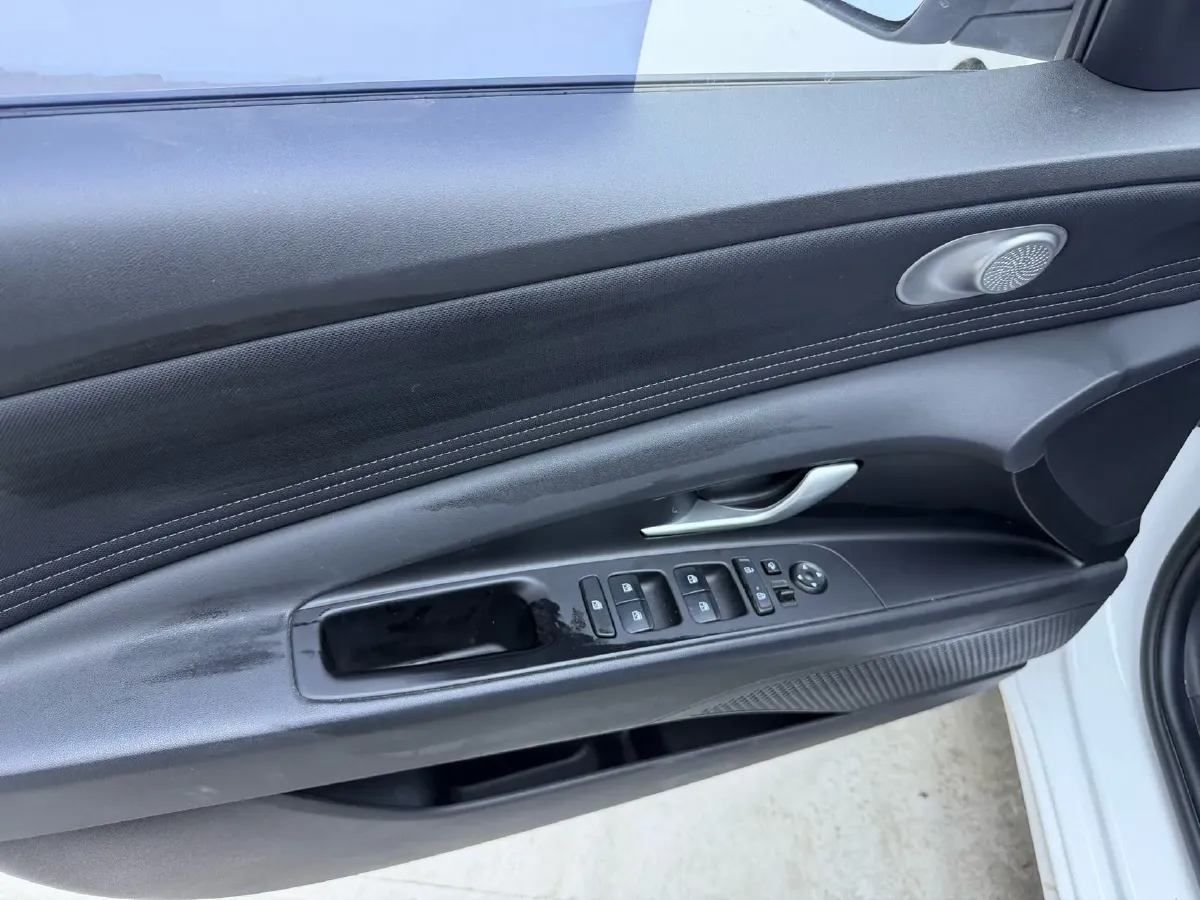 2022 Hyundai Elantra 1.5L 115HP L4 CVT,autocango,china used car exporter,china ev exporter,chinese used car exporter,chinese used ev exporter