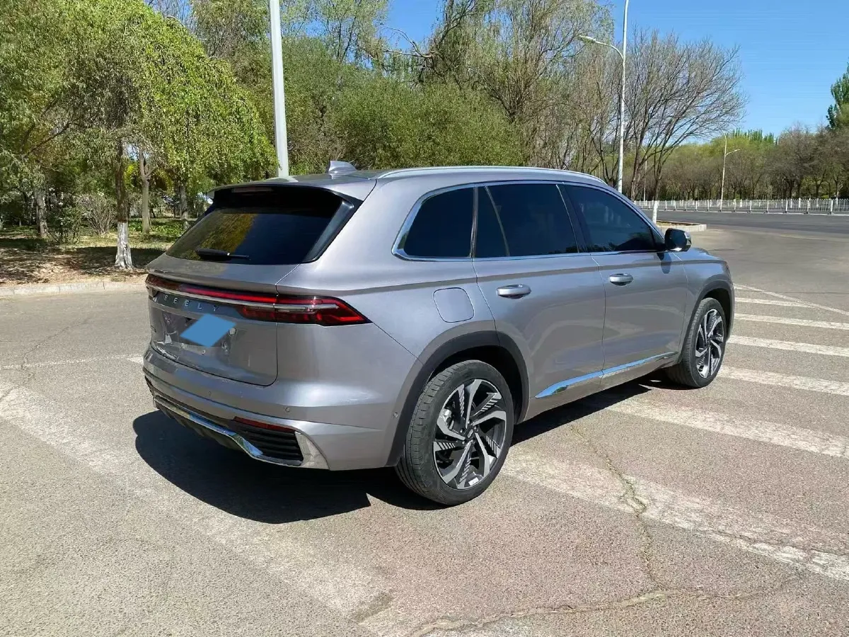 2021 Geely Monjaro 2.0T 218HP L4 7DCT,autocango,china used car exporter,china ev exporter,chinese used car exporter,chinese used ev exporter