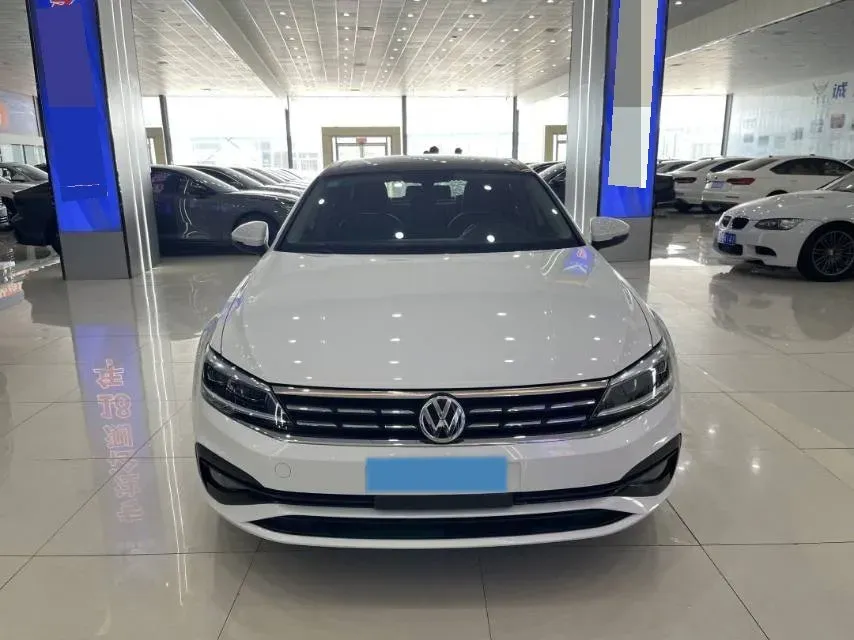 2019 Volkswagen Passat 1.4T 150HP L4 7DCT,autocango,china used car exporter,china ev exporter,chinese used car exporter,chinese used ev exporter