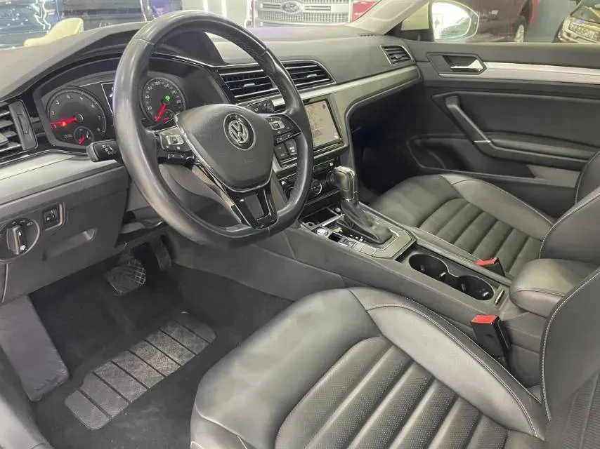 2019 Volkswagen Passat 1.4T 150HP L4 7DCT,autocango,china used car exporter,china ev exporter,chinese used car exporter,chinese used ev exporter