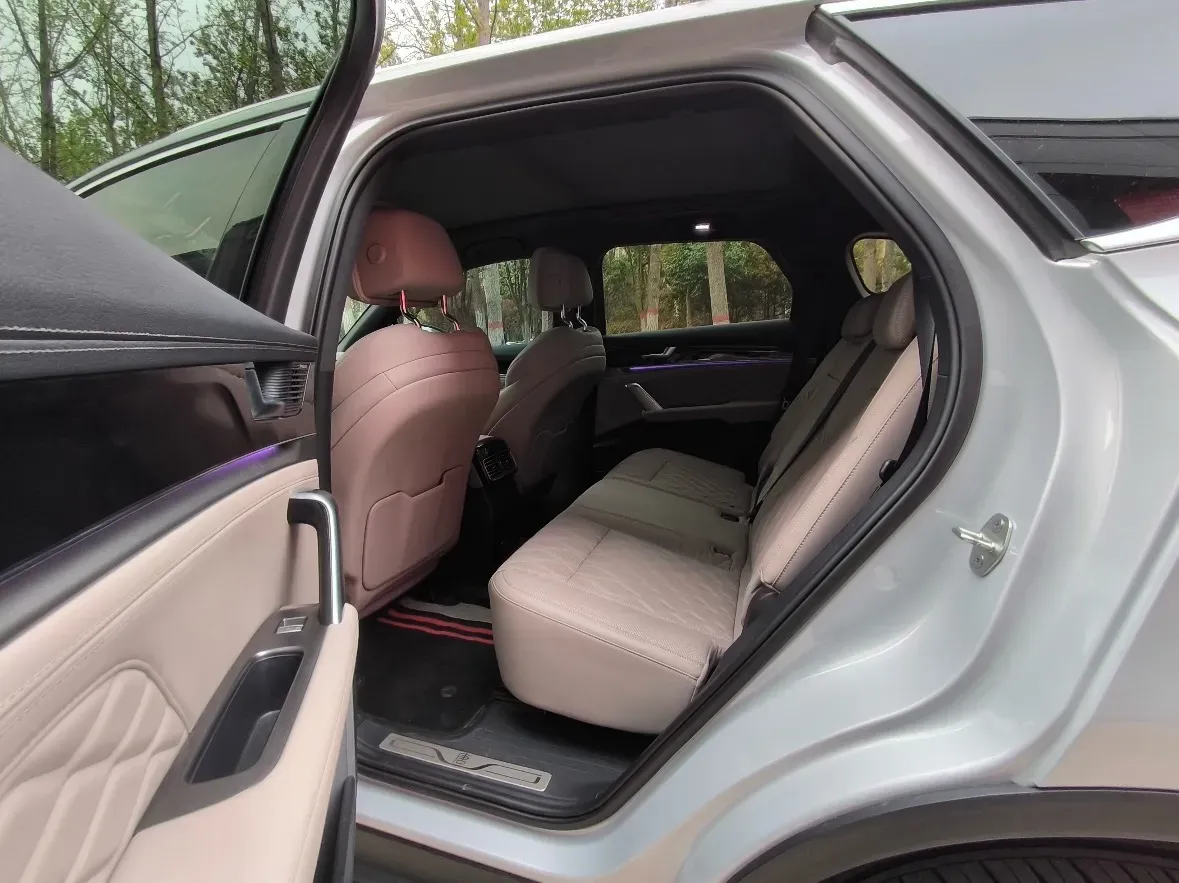 2025 BYD Tang 1.5T 156HP L4 E-CVT PHEV 21.504KWH,autocango,china used car exporter,china ev exporter,chinese used car exporter,chinese used ev exporter