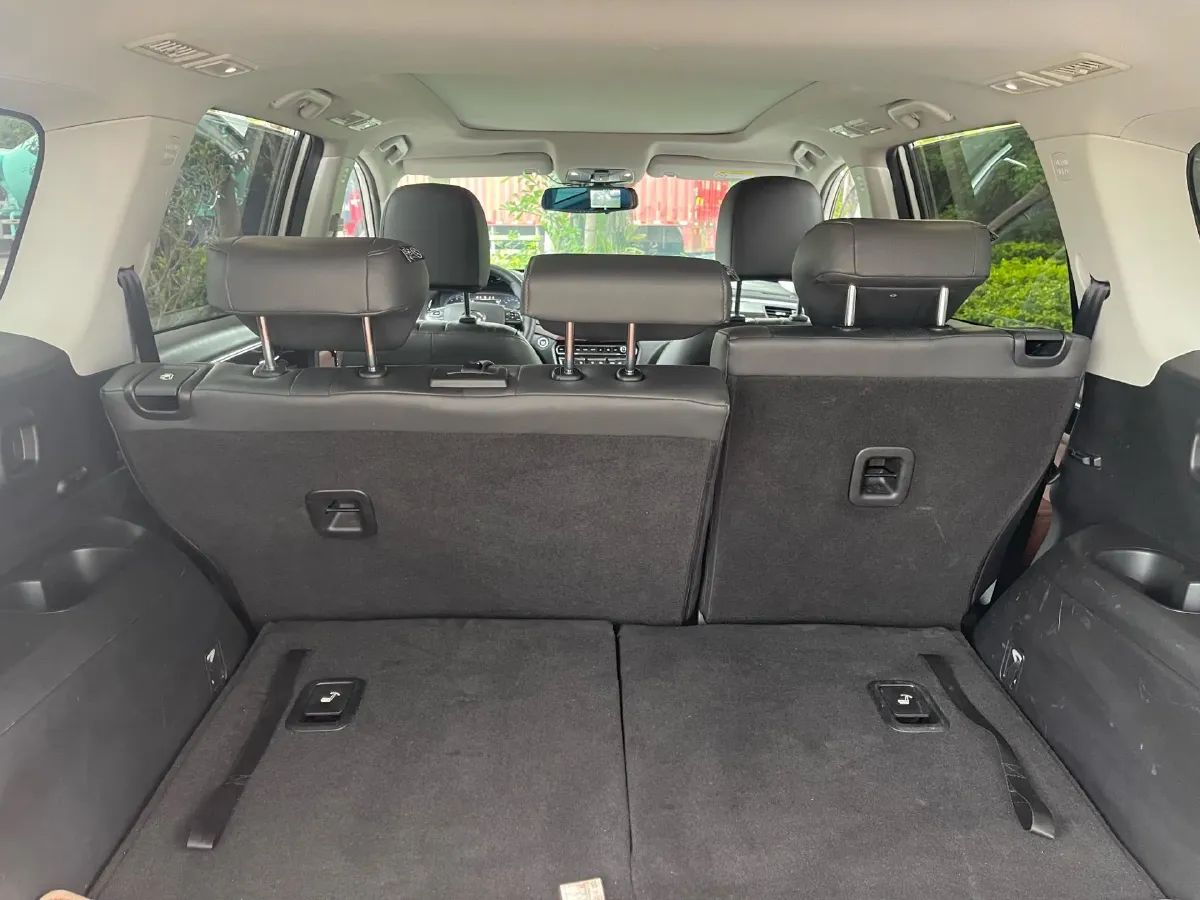 2017 GAC Trumpchi GS8 2.0T 201HP L4 6AT,autocango,china used car exporter,china ev exporter,chinese used car exporter,chinese used ev exporter